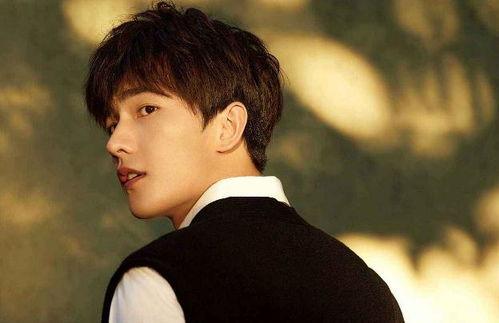 杨洋爆料娱乐圈,真实与虚幻的交织